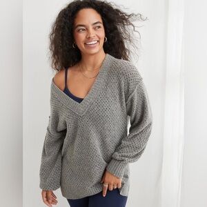 Aerie AE American Eagle Oversized  V-Neck Tunic  Sweater Sz Medium